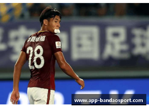 国内球员转会费排行：最贵球员一览